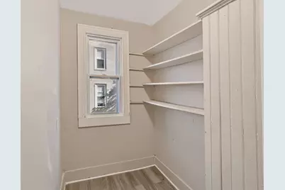 85-87 Hitchcock St #1, Holyoke, MA 01040 - Photo 31