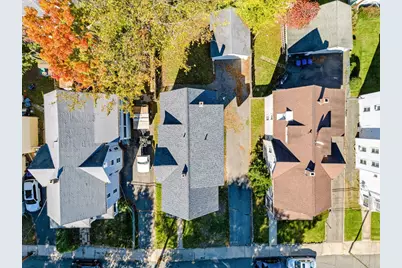 85-87 Hitchcock St #1, Holyoke, MA 01040 - Photo 5
