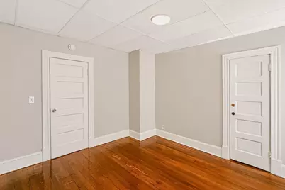 85-87 Hitchcock St #1, Holyoke, MA 01040 - Photo 29