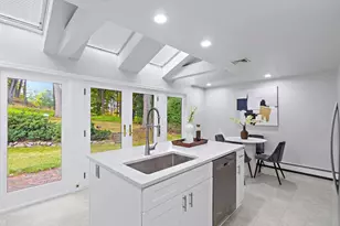 25 Forest Ridge Rd, Weston, MA 02493 - Photo 9