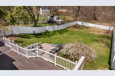 510 Merrimac St, Newburyport, MA 01950 - Photo 27