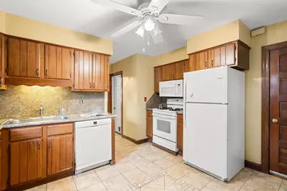 63 Cleveland St, Arlington, MA 02474 - Photo 15