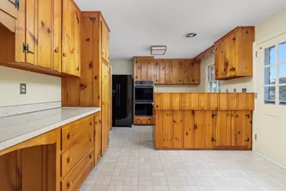 167 West Hawthorn Street, Dartmouth, MA 02747 - Photo 13