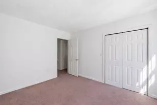 21 Ferndale St, Boston, MA 02124 - Photo 5