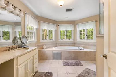 216 Bellevue Rd, Watertown, MA 02472 - Photo 25