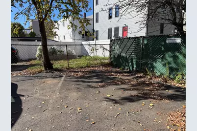 7 Tyler St #8, Everett, MA 02149 - Photo 9