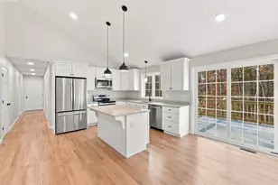 459 Cronin Rd, Warren, MA 01083 - Photo 3