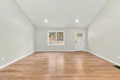 459 Cronin Rd, Warren, MA 01083 - Photo 9