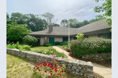 392 Washington, Norwell, MA 02061 - Photo 1