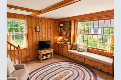 43 Summer St, Barre, MA 01005 - Photo 5