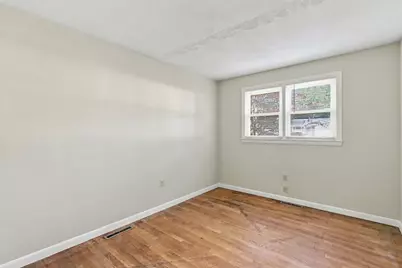 86 Herrman Street, West Springfield, MA 01089 - Photo 19