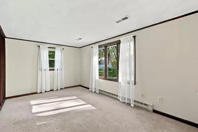 86 Herrman Street, West Springfield, MA 01089 - Photo 15