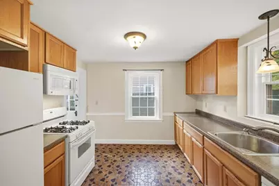 77 Payson Rd, Brookline, MA 02467 - Photo 11