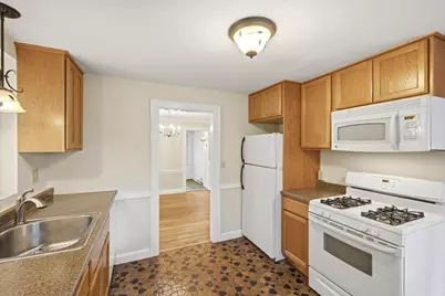 77 Payson Rd, Brookline, MA 02467 - Photo 13