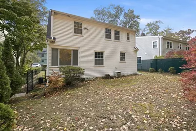 77 Payson Rd, Brookline, MA 02467 - Photo 29