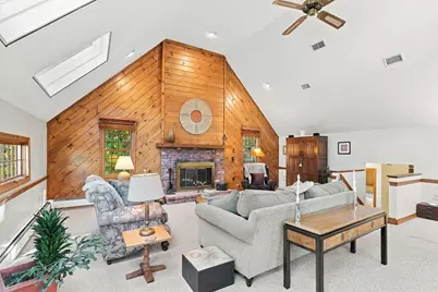 185 Kettle Hole Rd, Bolton, MA 01740 - Photo 5