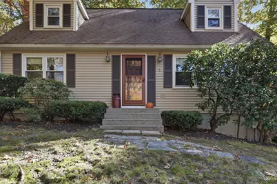 5 Ragged Hill Rd, Milford, MA 01757 - Photo 1