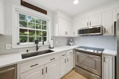 13 Watson Ln, Rutland, MA 01543 - Photo 9