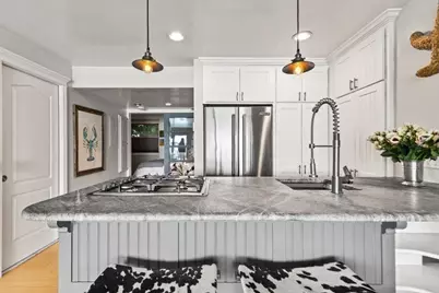 24 Lee Street #C4, Marblehead, MA 01945 - Photo 11