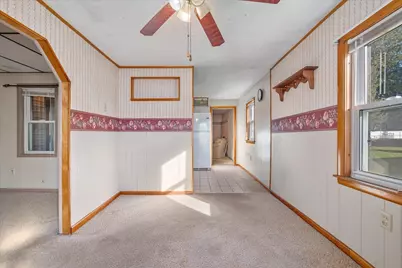 37 Memorial St, Templeton, MA 01436 - Photo 17