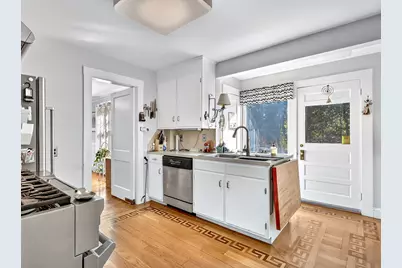 130 Grosvenor Road, Needham, MA 02492 - Photo 7