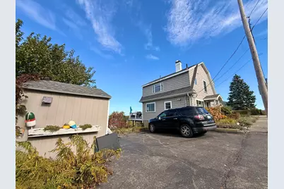 18 Lennox Road #2, Nahant, MA 01908 - Photo 3