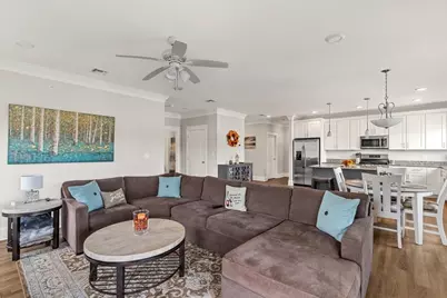 4 Longwood Ln #302, Hanover, MA 02339 - Photo 7