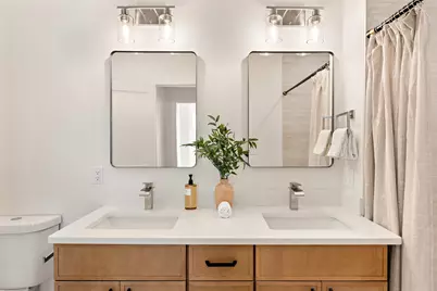 28A Swan Avenue #1, Boston, MA 02128 - Photo 17