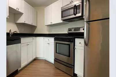 411 Main`` #206, Stoneham, MA 02180 - Photo 3
