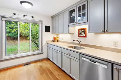 55 West #2, Medfield, MA 02052 - Photo 3