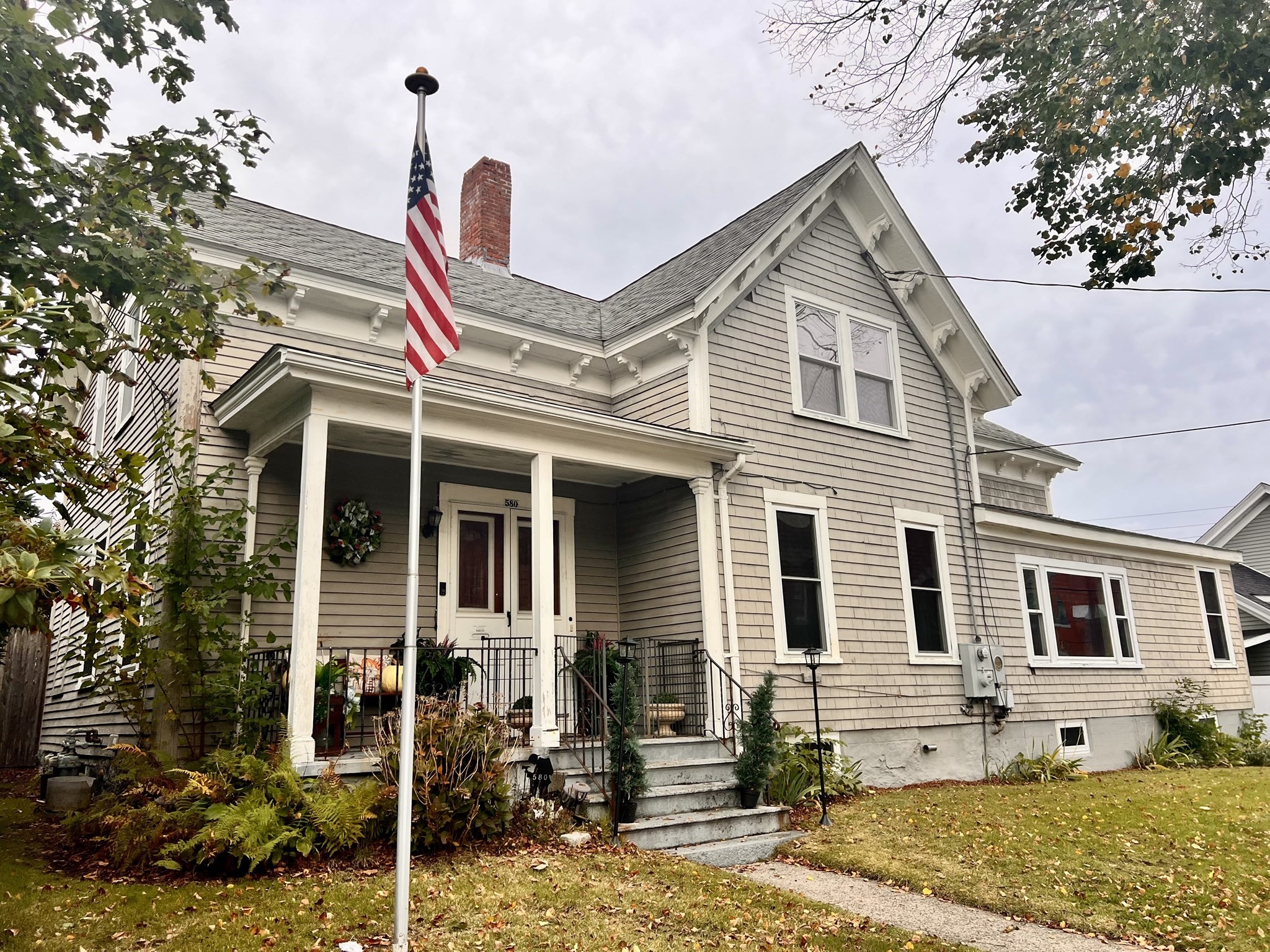 580 Pine St, Fall River, MA 02720 - MLS 73594690 - Coldwell Banker