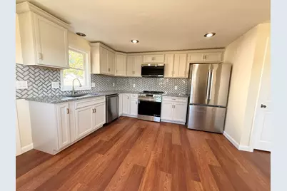 90 George St, Brockton, MA 02302 - Photo 5