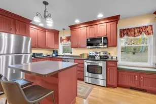 83 Old East Brookfield Rd, North Brookfield, MA 01535 - Photo 9