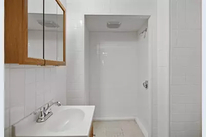 96 Canton St, Fitchburg, MA 01420 - Photo 21