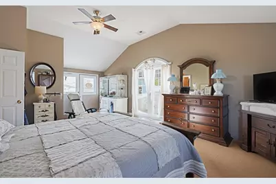 560 Allen  Avenue, North Attleboro, MA 02760 - Photo 23