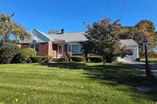 40 Brodeur Ave, Webster, MA 01570 - Photo 1