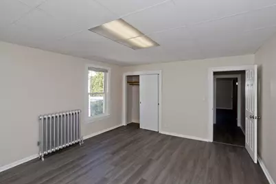 33 Balis St #2, Springfield, MA 01109 - Photo 5