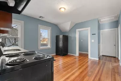 170 Allston St #3, Providence, RI 02908 - Photo 3