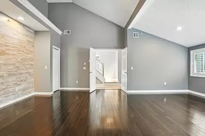 3 Governors Way #C, Milford, MA 01757 - Photo 7