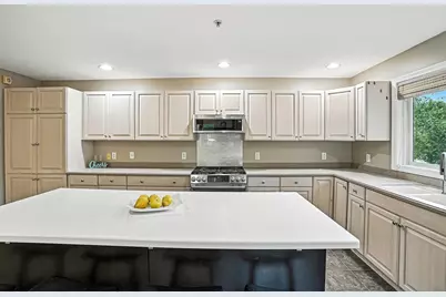 3 Governors Way #C, Milford, MA 01757 - Photo 11
