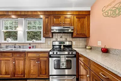 39 Wampatuck Rd, Braintree, MA 02184 - Photo 11