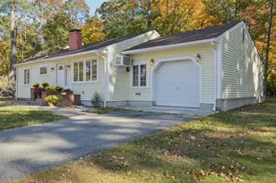 67 Crestwood Dr, Northborough, MA 01532 - Photo 1