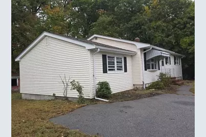 28 Arnold St, Taunton, MA 02780 - Photo 3