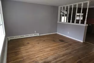 28 Arnold St, Taunton, MA 02780 - Photo 7