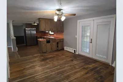 28 Arnold St, Taunton, MA 02780 - Photo 13
