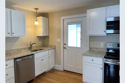 157 Redstone Hill Rd #1, Sterling, MA 01564 - Photo 3