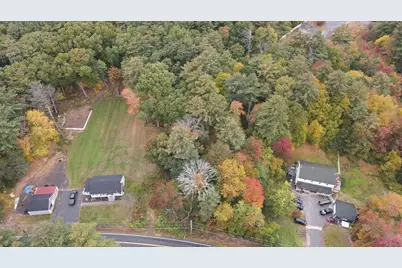 60 Brookdale Rd, Salem, NH 03079 - Photo 7