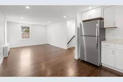 8 Strafford Rd #8, Westwood, MA 02090 - Photo 9