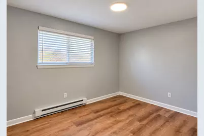 54 Fountain Ln #5, Weymouth, MA 02190 - Photo 7