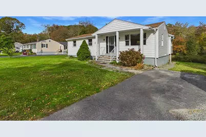92 Benoit St, Westport, MA 02790 - Photo 3